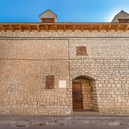 Casa Valfonda * Torres de Barbues