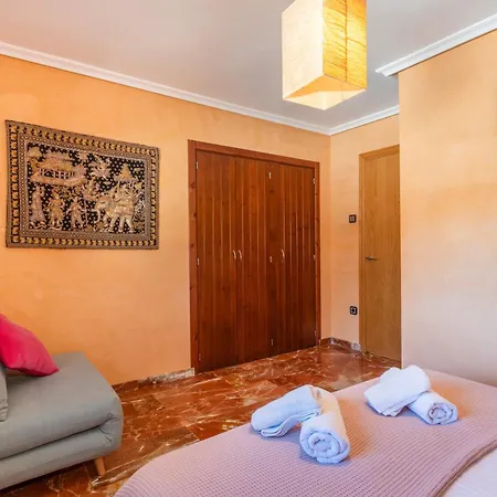 Casa Valfonda * Torres de Barbues